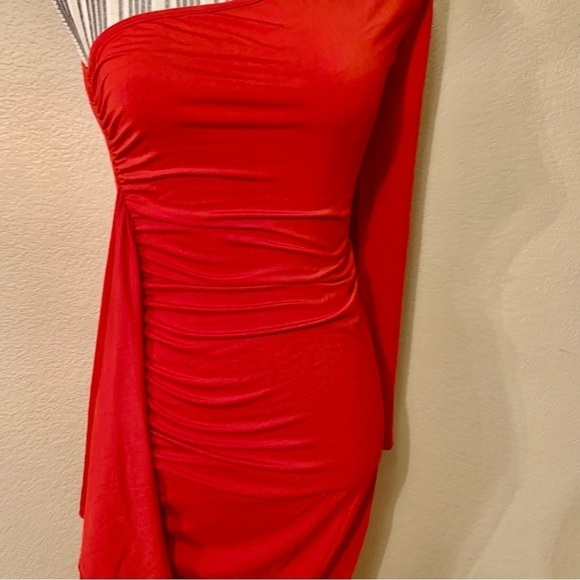NEW Sexy Bodycon Dress Small Red Maxi Spandex Stretch One Sleeve Ruffled NWOT - Picture 13 of 14